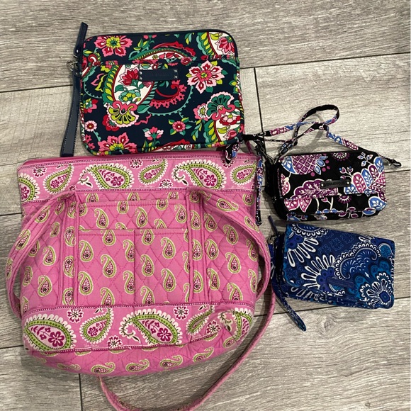 Vera Bradley 🌸 Bag Lot - Picture 1 of 1